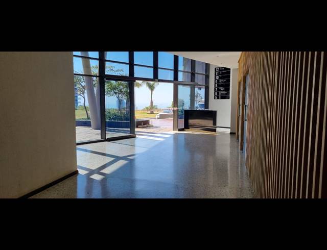 192M² OFFICE FOR SALE IN LA LUCIA RIDGE